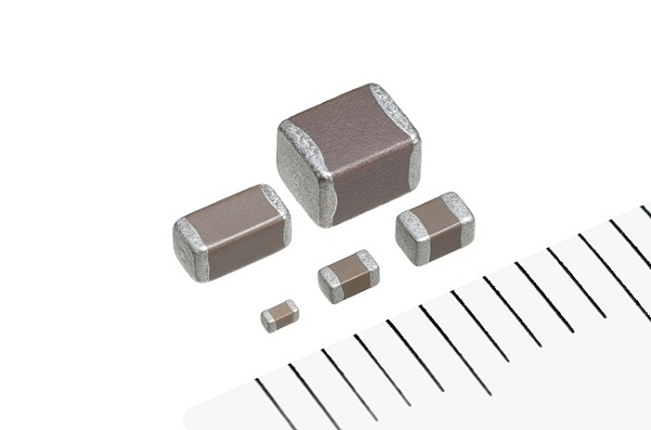 陶瓷貼片電容器：用于車載、大容量X8R特性的積層陶瓷貼片電容器的開發(fā)·量產(chǎn)